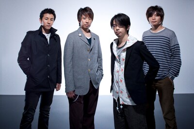 12月2日には注目のニューシングル「新世紀のラブソング」をリリース。初回盤付属DVDには今夏の韓国ライブの映像が収録されるので、ツアーの予習を兼ねてぜひチェックしておきたい。