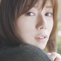 写真は11月4日に発売された柴田淳の最新アルバム「ゴーストライター」ジャケット。