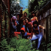 ズットズレテルズ