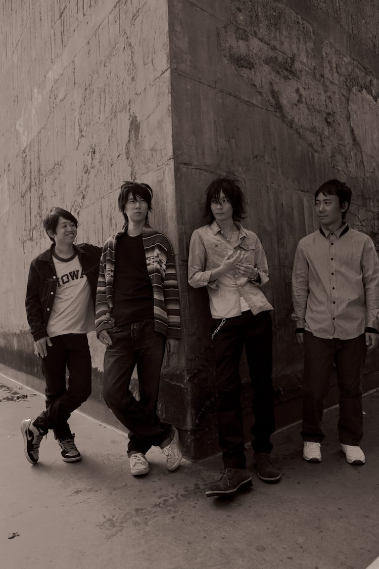 BUMP of CHICKENのストリートスナップ