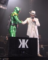 吉川も仮面ライダースカル役で出演する映画「仮面ライダー×仮面ライダーW＆ディケイドMOVIE大戦2010」は、12月12日から全国ロードショー。