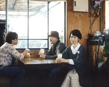 先行シングル「旅せよ若人 feat. 岡野昭仁 from ポルノグラフィティ」は、小川糸の小説が原作となった柴咲コウ主演映画「食堂かたつむり」の主題歌に起用されている。