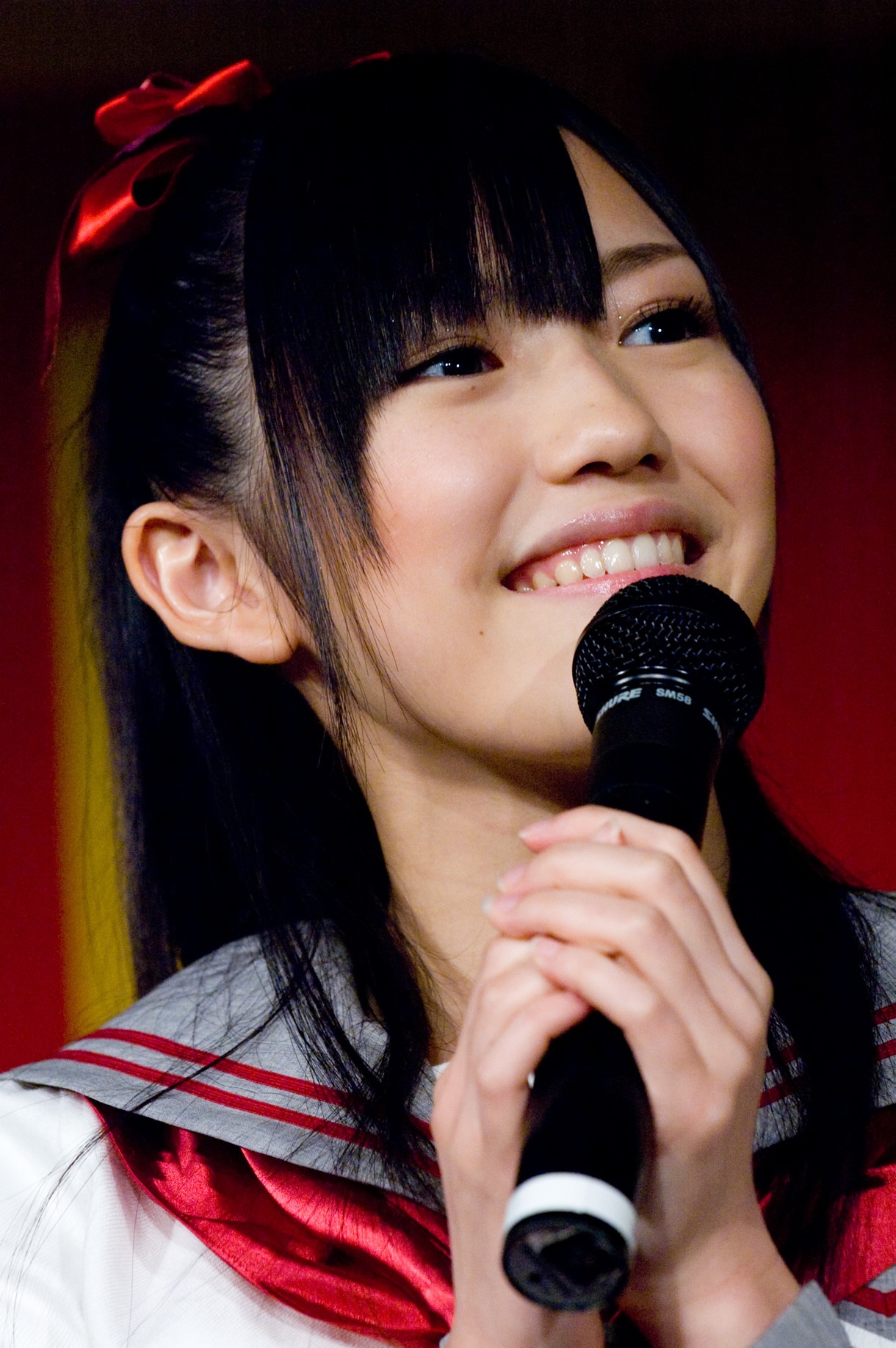 渡辺麻友