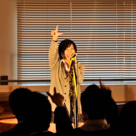 JURI☆BE自身も制服を着てイベントに参加。
