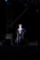 佐藤しのぶによる国歌独唱。