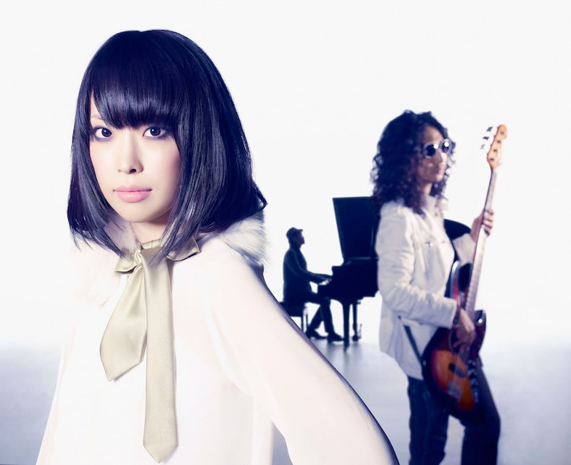 新曲「奇跡の夜」はオフィシャルサイトやMySpaceで試聴を実施中。