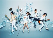 クリスマス目前の渋谷でBahashishi、LOVEが女子ライブ