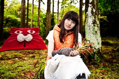 中島愛が番組で披露する新曲「ジェリーフィッシュの告白」は、12月9日にニューシングルとしてリリースされる。