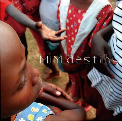 先行販売が行われたヴィレッジヴァンガードではすでに話題沸騰中の「destiny」。