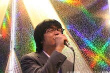 銀杏BOYZが歌う主題歌「ボーイズ・オン・ザ・ラン」は12月2日にシングルとしてリリース。ビデオクリップには各地で撮影された、さまざまなタイプの男性たちの映像がフィーチャーされている。