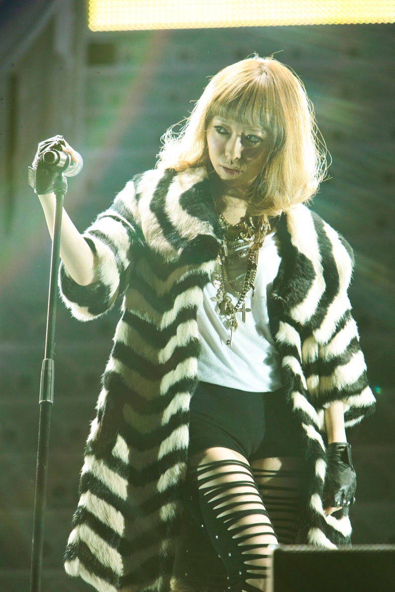 ミリヤは終演後、「武道館が私たちとファンのみんなの愛でいっぱいになりました。感動して体が震えました。私の世界を分かち合ってもらえて本当に幸せな瞬間でした」と感想を話した。