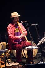 川口義之（リコーダー、サックス他）