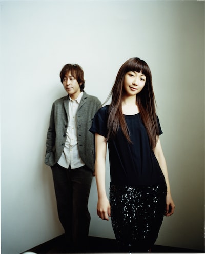 「Every Little Thing Concert Tour 2009～2010 "MEET"」は全33公演におよぶロングツアー。ベストアルバムのリリースに先駆けて2009年10月22日に伊勢原市民文化会館からスタートした。