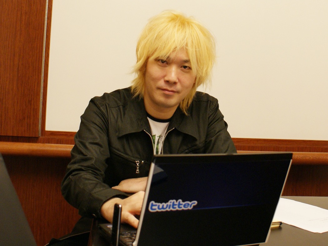 津田大介（@tsuda）