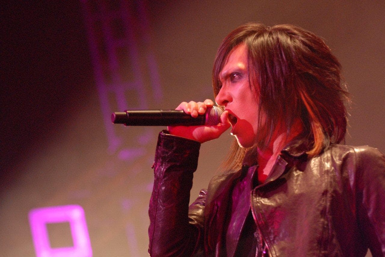 現在・過去・未来をつないだDEAD ENDワンマンライブ - 音楽ナタリー