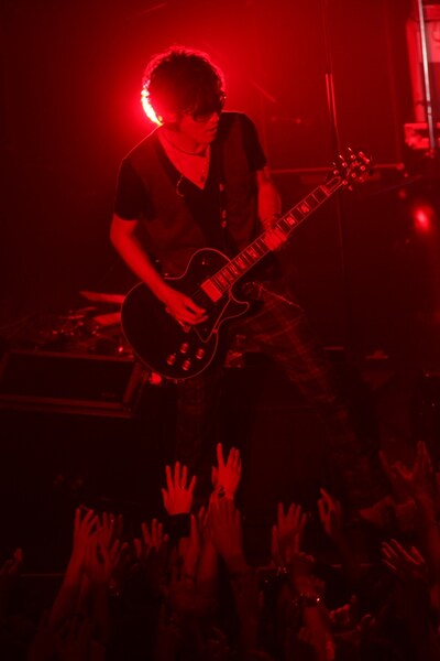 Mummy-Dをフィーチャリングゲストに迎えたニューシングル「はじまりの日 feat.Mummy-D」は、11月25日にリリース。なお、ライブで披露された新曲「サヨナラホームラン」のリリースは現在のところ未定となっている。