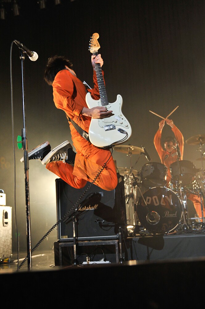 興奮しすぎたハヤシはMCで噛んでしまい、苦笑いする瞬間も（Photo by Kazumichi Kokei）。