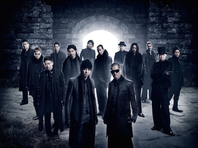 昨日12月2日に発売されたニューアルバム「愛すべき未来へ」が現在大ヒット中のEXILE。発売初日で出荷数がミリオンを突破しており、2009年では嵐が8月19日にリリースしたアルバム「All the BEST! 1999-2009」に次ぐミリオン突破の快挙となる。