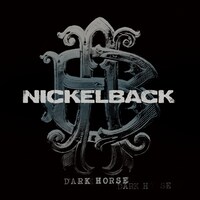 本日11月25日には、来日記念盤となるアルバム「ダーク・ホース ～ツアー・エディション～」（写真）もリリース。