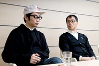 ナタリーPower Pushのコーナーではアルバム発売を記念した□□□スペシャルインタビューを公開中。「飽きる」制作エピソードはこちらで。また、インタビューの模様が“フィールドレコーディング”された音源も楽しめる。