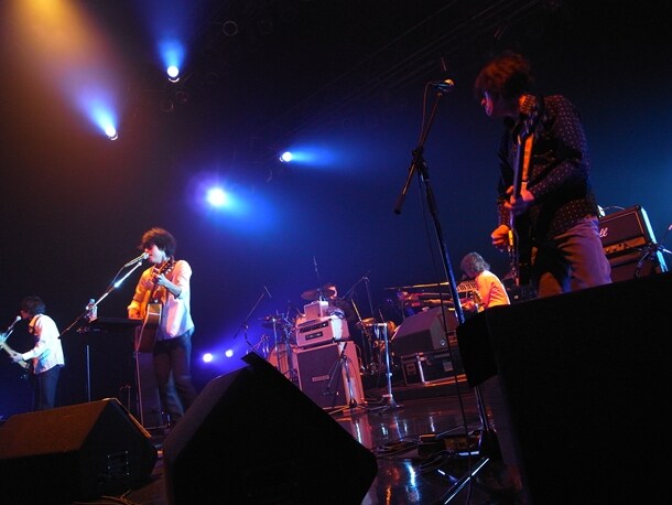 Grapevine お台場ライブで緩急自在に観客を翻弄 音楽ナタリー