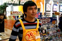 このイベントのために、エプロンのみならず名札まで用意されていた。