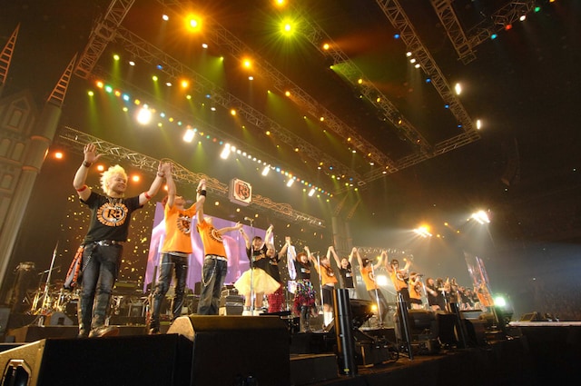 「アニサマ」スピンオフ企画として誕生した「アニサマ Girls Night」。出演者やチケット情報など、謎につつまれたその全貌はこれから徐々に明らかとなる。まずは本日の「姫トーーク！」をお観逃しなく（写真は昨年夏の「Animelo Summer Live 2009 RE:BRIDGE」より (C)Animelo Summer Live 2009/DWANGO）。