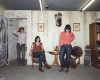 QUASIはKILL ROCK STARS移籍第1弾アルバムとなる「American Gong」を2010年2月にリリース。