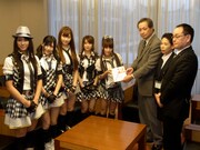 AKB48チャリティオークション落札総額は1000万円超