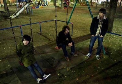 AnyのメンバーたちはMySpaceのブログで「本当にいいアルバムになったので是非聴くのを楽しみにしていて下さいね！」とコメント。