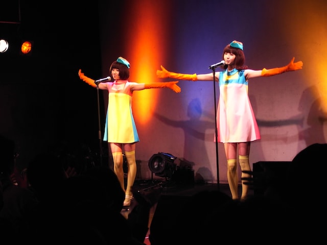 写真は昨年12月23日、同じく代官山UNITで行われたワンマンライブ「北欧の風Vol.1 “代官山は夜の6時”」