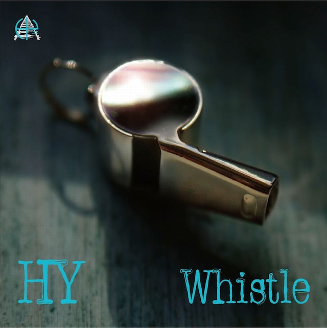 ホイッスルの写真を起用したアルバム「Whistle」のジャケット。HYの新たな一歩を刻んだアルバムの世界観を象徴している。