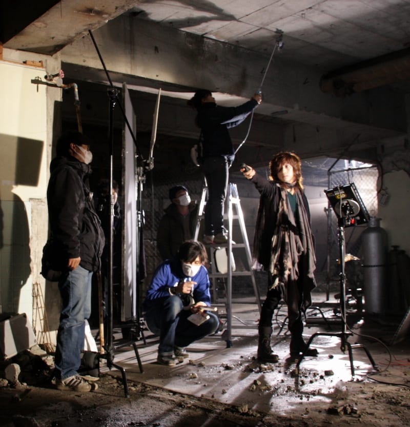 「バイオハザード」がアーティストとタイアップしたのは、発売から13年の歴史の中で初とのこと。