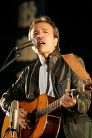 テレビ嫌いで知られる岡林信康だが、復活後は昨年10月にNHK-BS2「大集合！青春のフォークソング」、今年1月にフジテレビ系「MUSIC FAIR」に出演している。