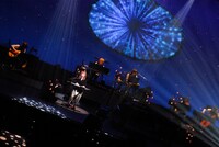 写真は12月18日に五反田ゆうぽうとホールで行われたクリスマスコンサートの様子。