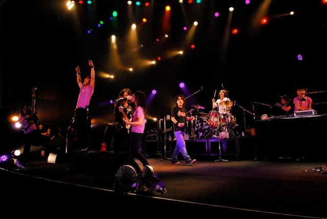 イベントラストに繰り広げられた“CRAZYセッション”の様子。