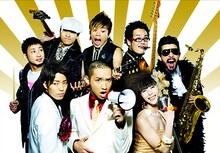 2009年9月11日にはサックスのSALAD陽仁が脱退していた5050 FIFTY-FIFTY。オフィシャルサイトには「本来ならば、応援してくださった皆様の前で活動休止ワンマンライブ等々の、きちんとした区切りをつけるべき所ではありますが、諸事情により困難になってきました」というコメントが掲載されている。