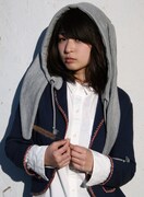 ソロデビュー当時のプー・ルイ（2010年）。