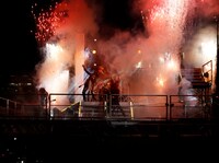 独立記念日以外で花火の使用が許可されるのは、アメリカ市街地では極めて異例なこと。