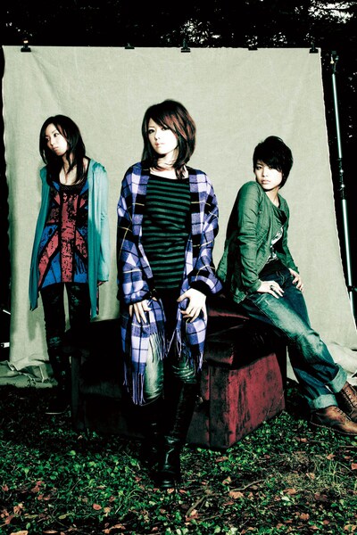 ステレオポニーは2月17日にシングル「はんぶんこ」をリリースしたばかり。