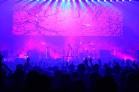 丸1年をかけて、ついに完結したアルバム「UROBOROS」の世界。この体験を通じて、今後DIR EN GREYがどこへ向かっていくのか、ファンならずとも気になるところだ。