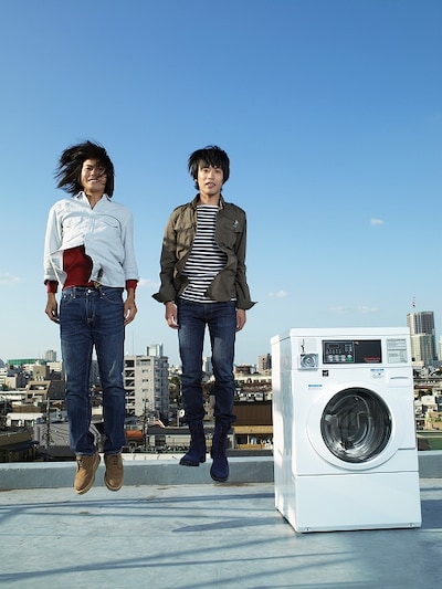 くるりは昨年12月18日に全国ツアー「とろみを感じる生き方」が終了したばかり。今年も彼らのライブを楽しむ機会が多くなりそうだ。