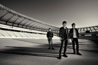 レミオロメンはニューアルバム「花鳥風月」を3月3日にリリース。その後約7カ月にわたるロングツアーで全都道府県を回る。