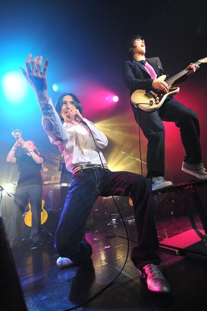 「ミドシンを聴きながら」を披露する前には「私がもし死んじゃったら、命日にはファンのみんなで集まってこの曲を歌ってしのんでちょうだいね」とファンに懇願。