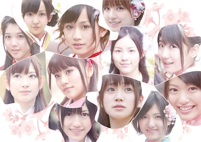 AKB48のニューシングル「桜の栞」は、3月1日付けオリコンウィークリーチャートで初登場1位を獲得。1週目で31万8000枚を売り上げ、女性アーティストとしては宇多田ヒカル「COLORS」（2003年1月発売）以来7年ぶり、女性グループとしてはモーニング娘。「Mr.Moonlight ～愛のビッグバンド～」（2001年10月発売）以来8年4カ月ぶりに初動売上30万枚突破を記録した。