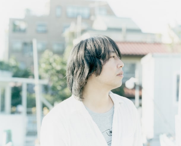 曽我部恵一は、明日7月1日より新曲「サマー・シンフォニー」の無料配信を期間限定で音楽配信サイトototoyにて行う。