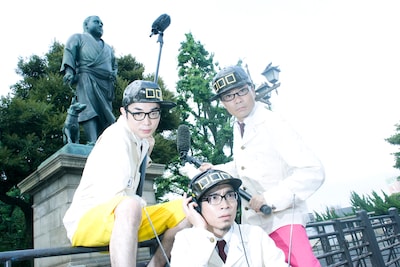 イープラスでは現在ワンマンライブ「□□□02 演奏撮影会」の超最速先行受付を実施中。締め切りは1月31日23:00。