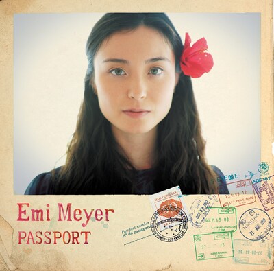 3月3日に発売されるアルバム「PASSPORT」のジャケット写真。