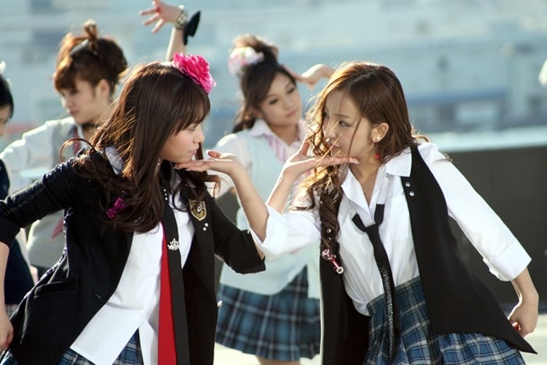 クイーンとエリザベスが主人公のエピソードができるとしたらと訊ねられ、「女子高生っぽい恋の話がいいです！ いつもクールなのに、ときめいているクイーンとか」（板野）、「私も、いつもはしゃいでるのに恋しておとなしくなっちゃうエリザベスが見てみたいです」（河西）という希望をアピールした2人。