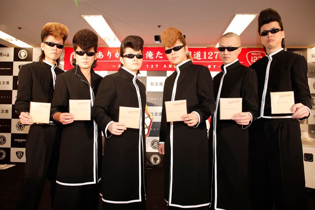 綾小路は気になる活動再開後初アルバムについても言及。「『木更津グラフィティー』のサントラとして出そうかと考えてます。ドラマ1話ごとに新曲を挿入歌として流すので」と語った。